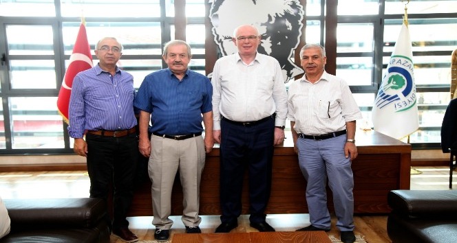 Çarşı Camii Derneği’nden Kazım Kurt’a hayırlı olsun ziyareti