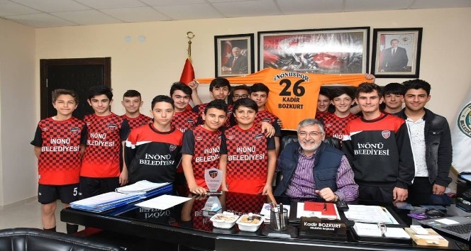 İnönü Belediyesi gençler için çalışıyor