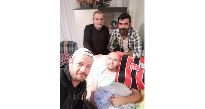 Hakan Olgun’dan duygusal ziyaret