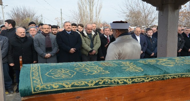 Ordu Valisi Yavuz’un kayınpederi memleketi Günyüzü’nde defnedildi