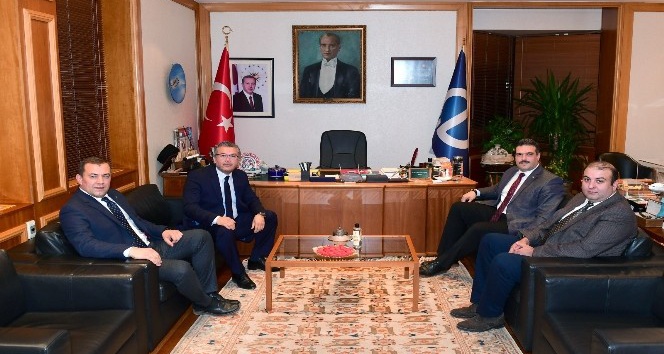 Eskişehirspor’dan Rektör Çomaklı’ya ziyaret