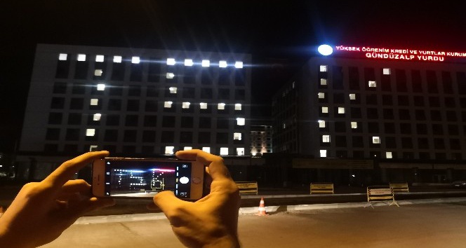 Oda ışıklarıyla ‘TSK’ yazdılar