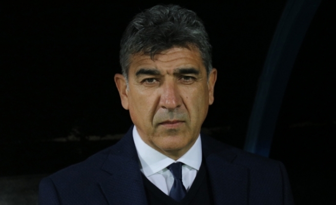 Sağlık Bakanlığı ve TFF topu birbirine atıyor