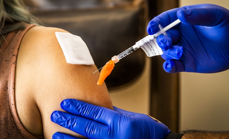 Covid geçirenler tek doz aşı olacak