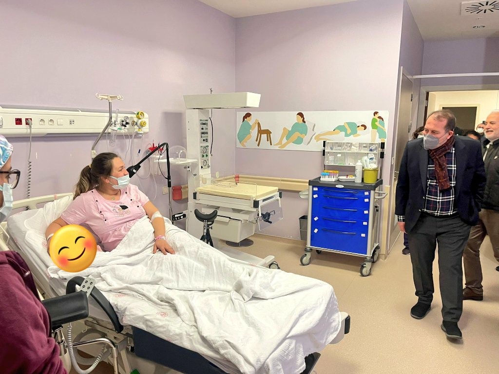 Yılın ilk bebeği Ayliz Ada oldu