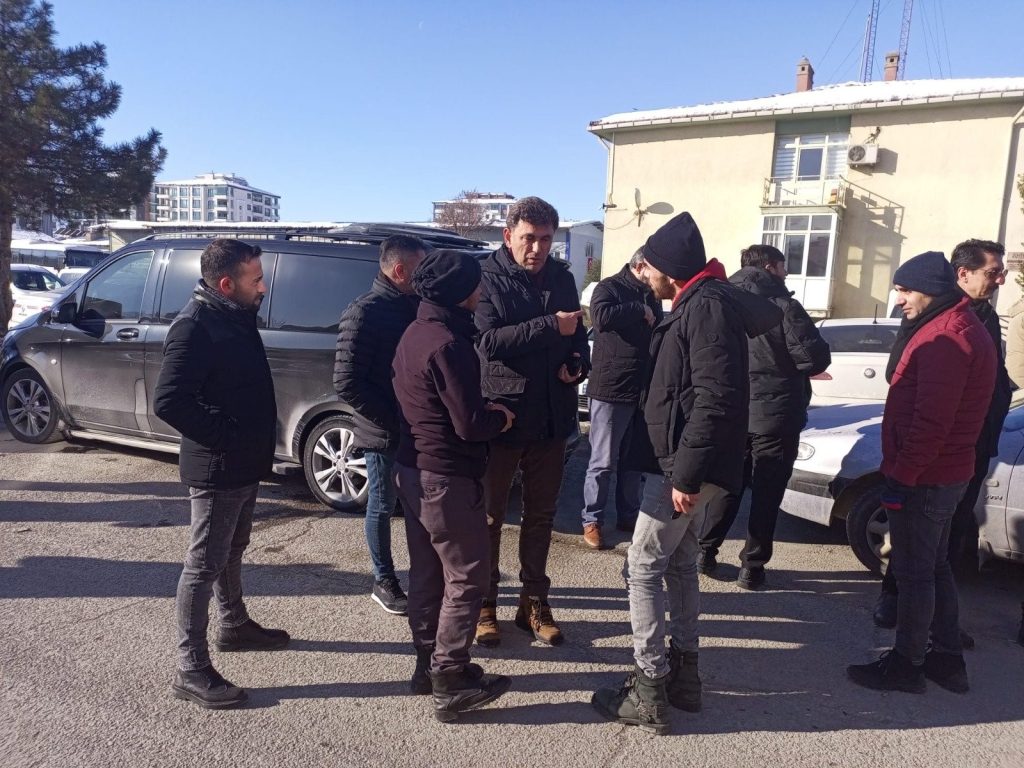 Zihni Çalışkan’dan Malatya’daki yardım çalışmasına destek