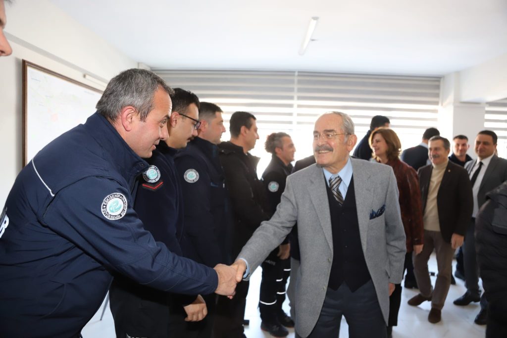 Büyükerşen ve Ataç’tan afet bölgesinden dönen itfaiyecilere ziyaret