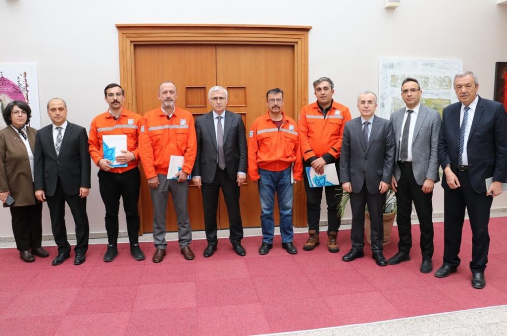 ESOGÜ Sivil Savunma ekibi deprem görevini tamamladı