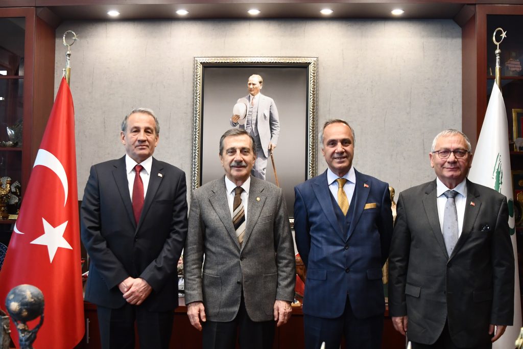 Kılıçdaroğlu Gönüllüleri’nden Başkan Ataç’a ziyaret