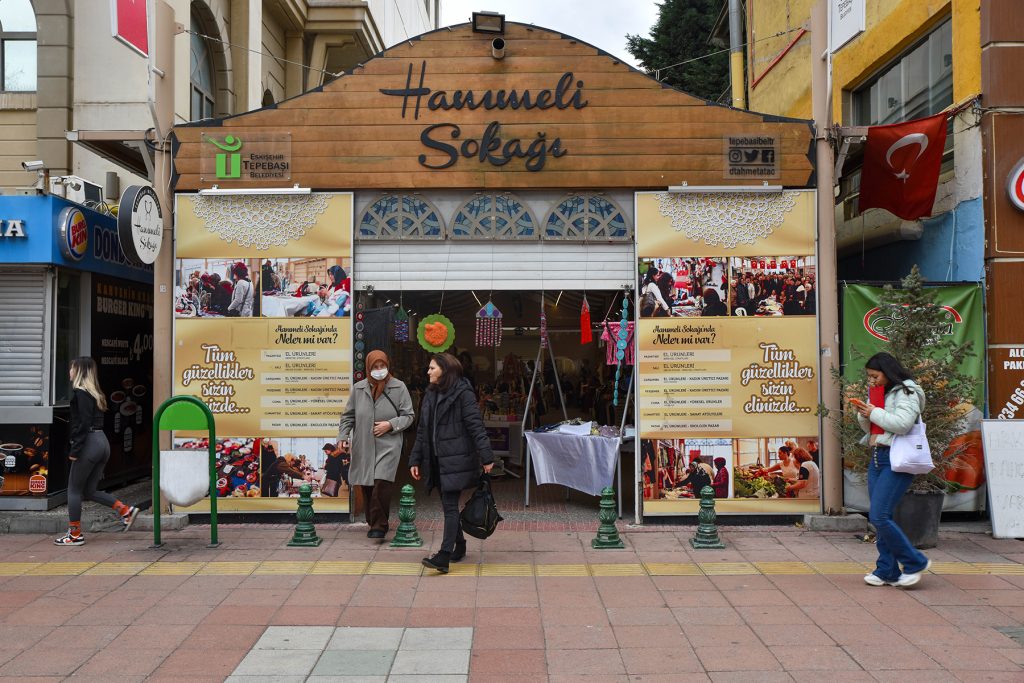 Hanımeli Sokağı saatlerine Ramazan uygulaması