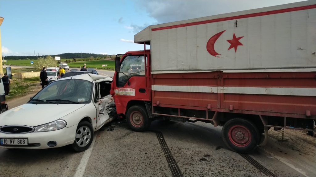 Bu yola el atacak adam yok mu?