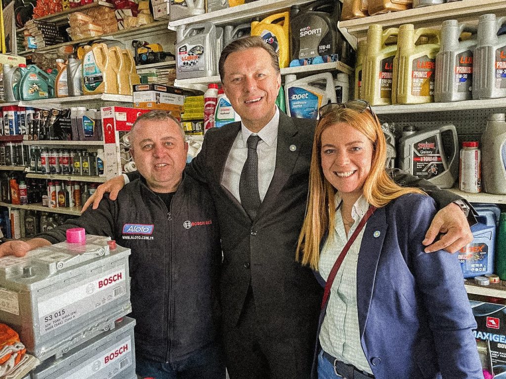 Hatipoğlu’ndan küçük sanayi esnafına ziyaret