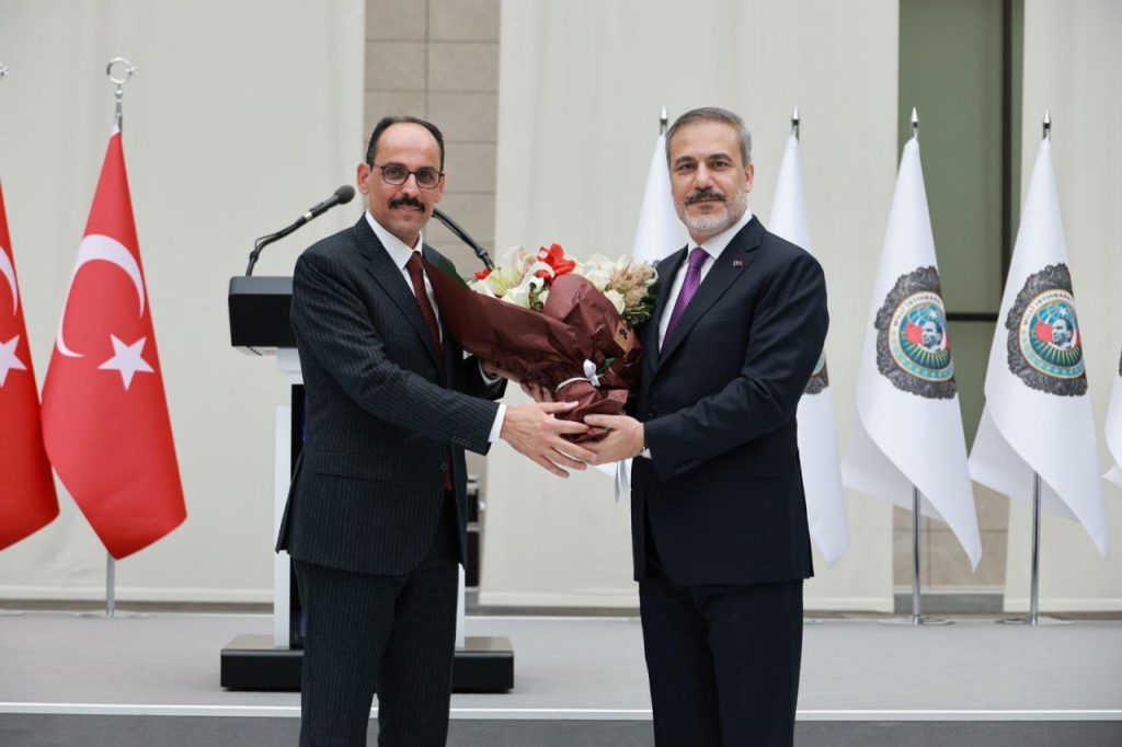 İbrahim Kalın görevi Hakan Fidan’dan devraldı