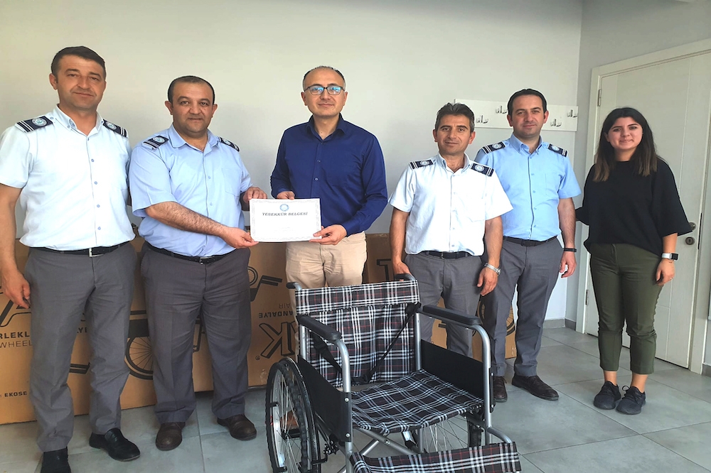 Otobüs şoförlerinden anlamlı hediye