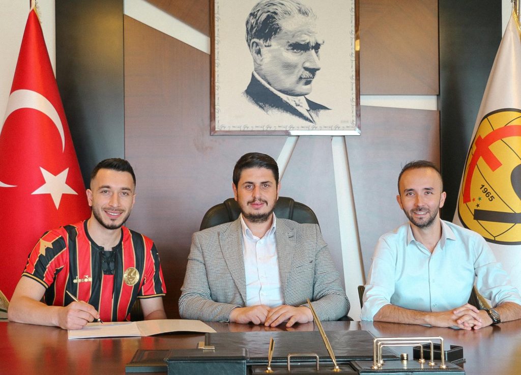 Eskişehirspor’a iki yeni oyuncu transfer oldu