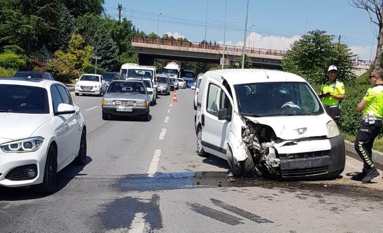 Eskişehir’de feci kaza! Çarpmanın etkisi ile karşı şeride uçtu