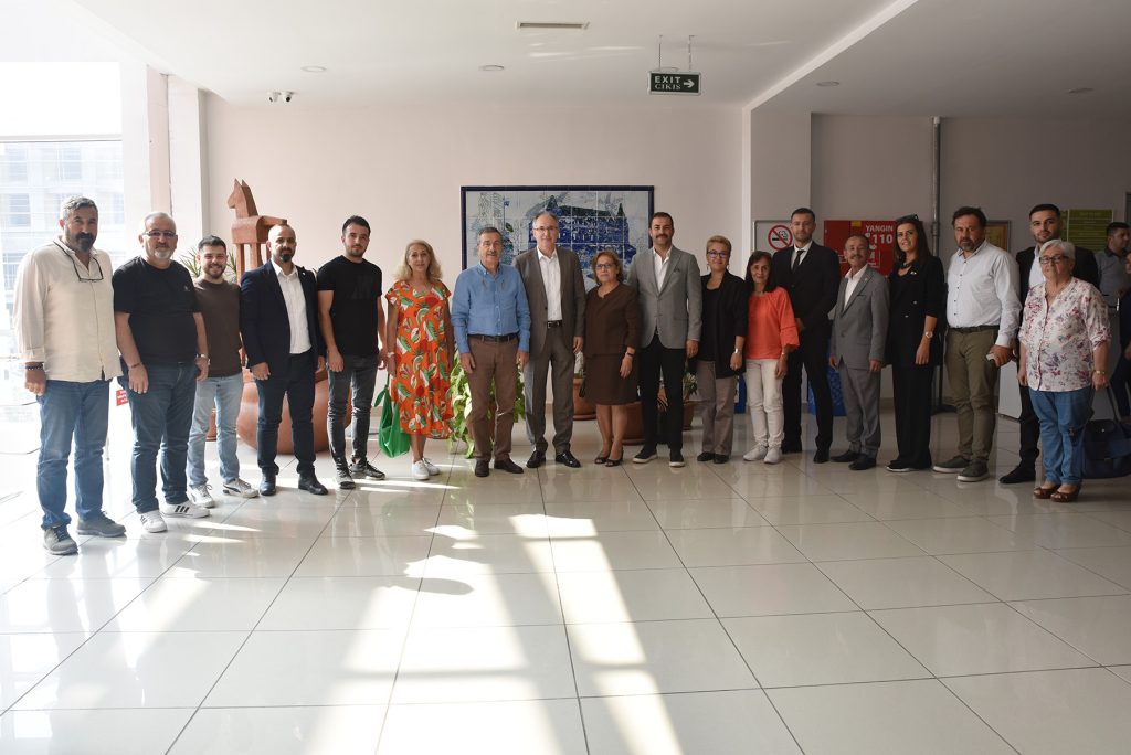 CHP Tepebaşı’ndan Başkan Ataç’a ziyaret