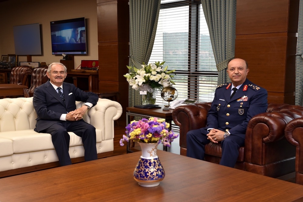 Büyükerşen’den Orgeneral Güneykaya’ya ziyaret