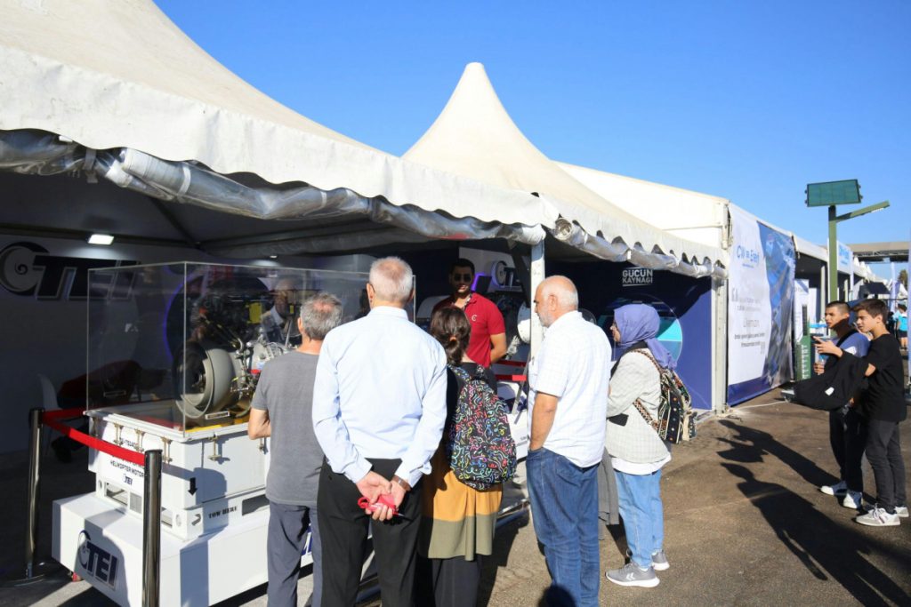 TEI millî motorlarını Antalya’da sergiledi