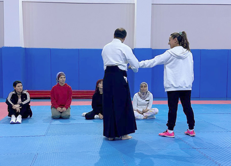 Kadınlar için aikido temelli temel düzey savunma teknikleri atölyesi