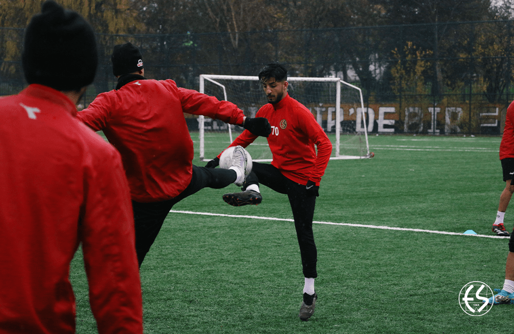 Kırmızı Şimşekler, Ereğli Belediyespor maçına hazırlanıyor