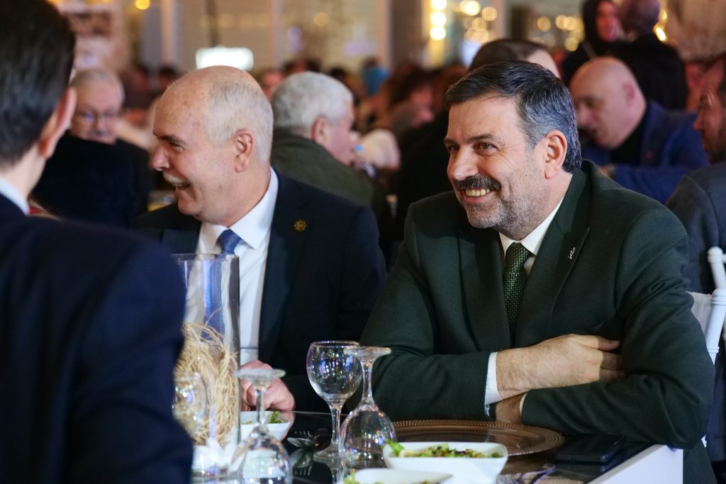 AK Parti İl Başkanı Reyhan görevden alındı