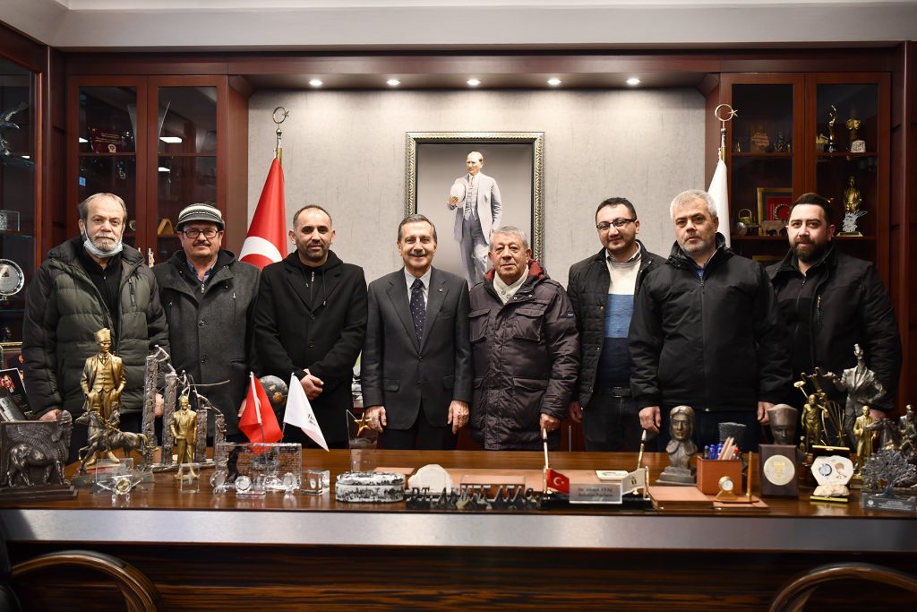 Başkan Ataç Yeni Bağlar esnafını ağırladı