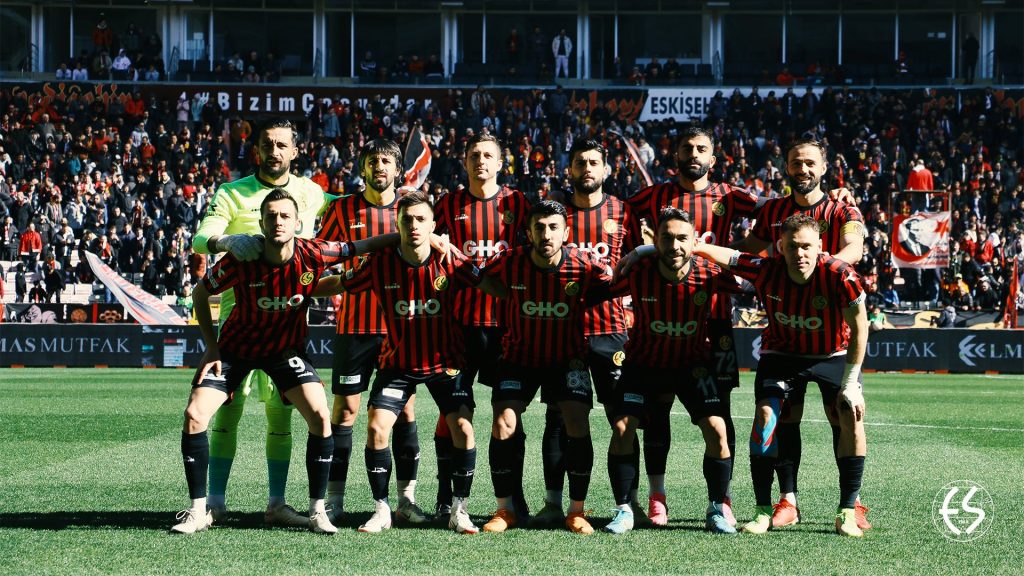Es Es 5-0’lık galibiyetle liderliği koruyor