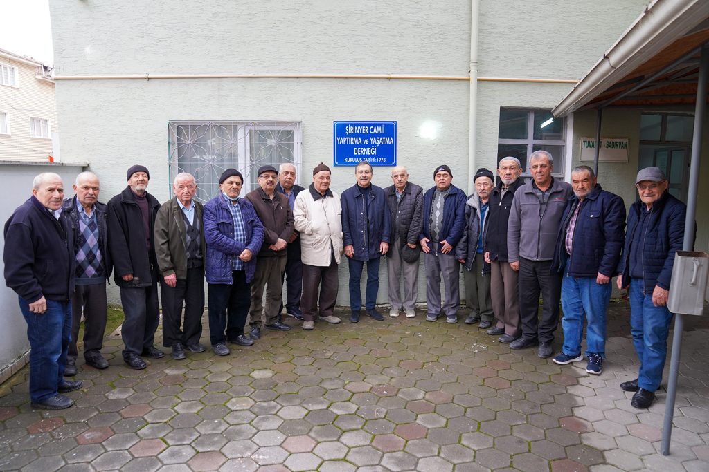 Başkan Ataç cami derneği üyeleriyle buluştu