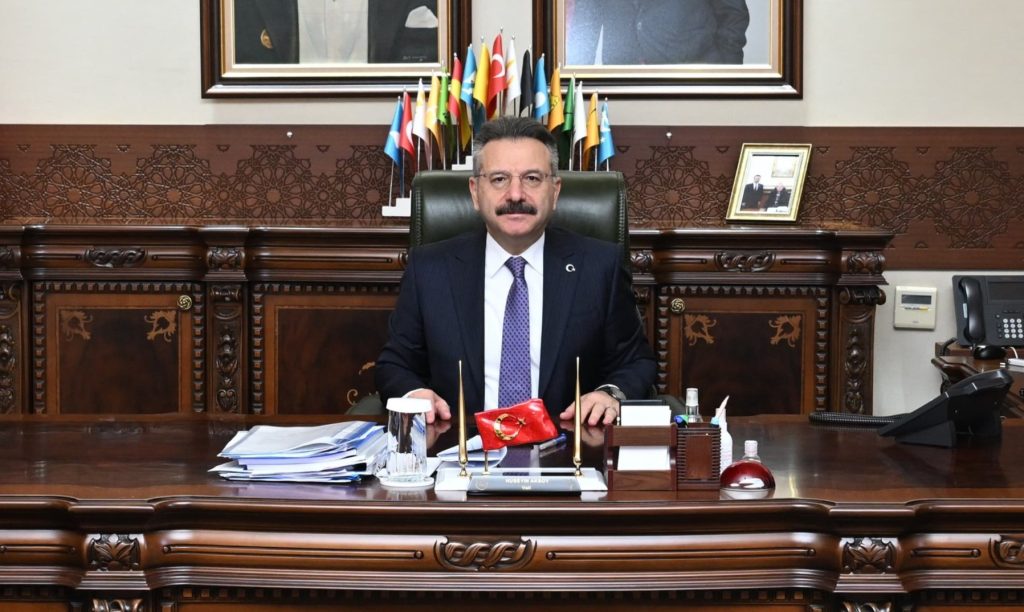 Vali Aksoy Regaip Kandili mesajı yayımladı