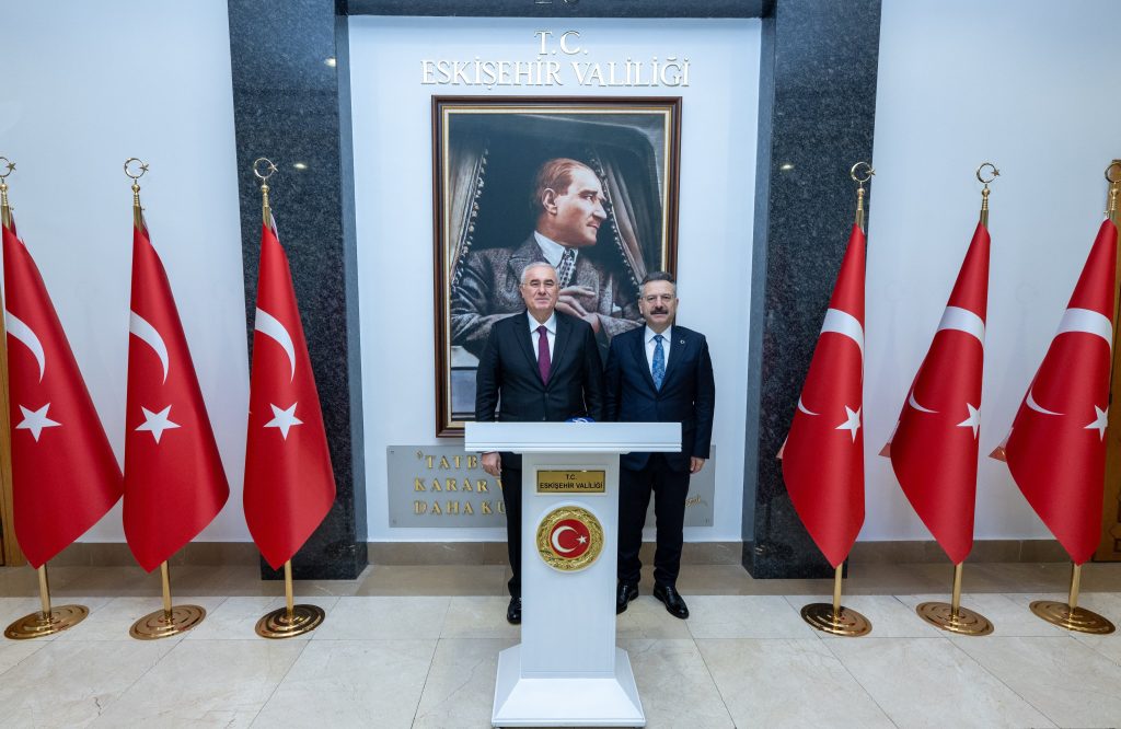 Kamu Başdenetçisi Akarca, Vali Aksoy ile bir araya geldi