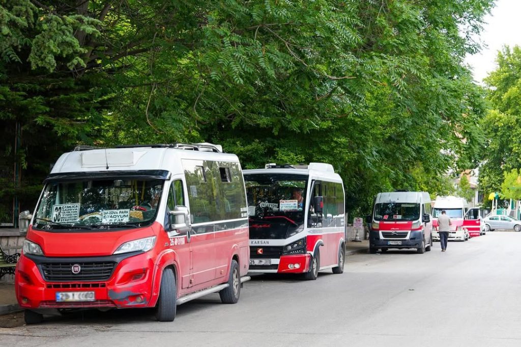 Eskişehir’de dolmuş ve minibüs ücretleri 25 liraya çıkacak