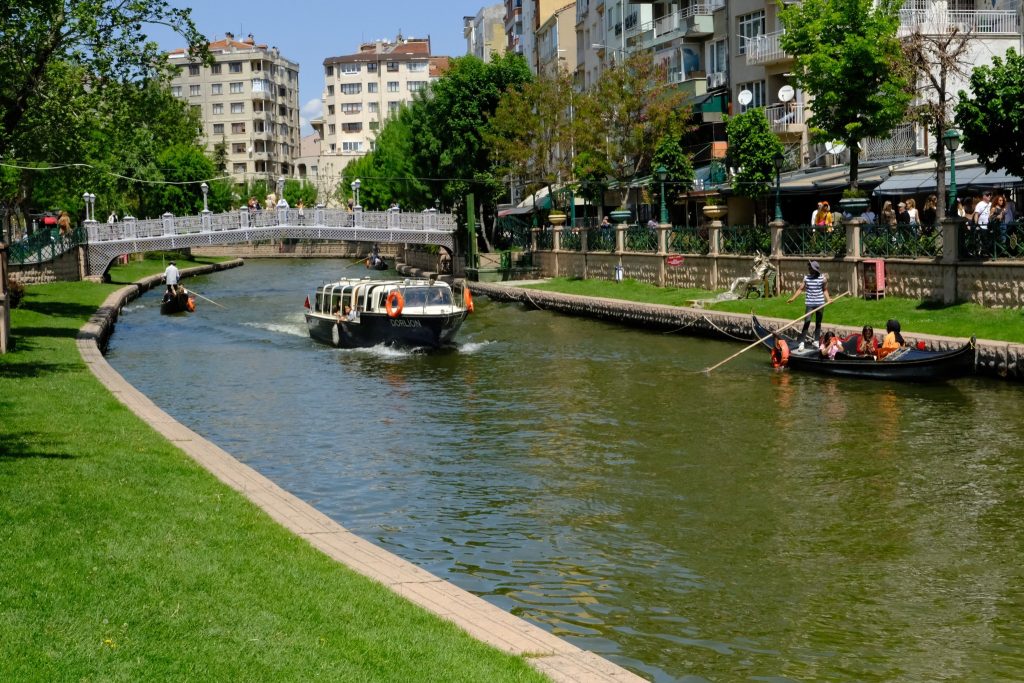 Gondol ve bot seferlerine ‘temizlik’ arası