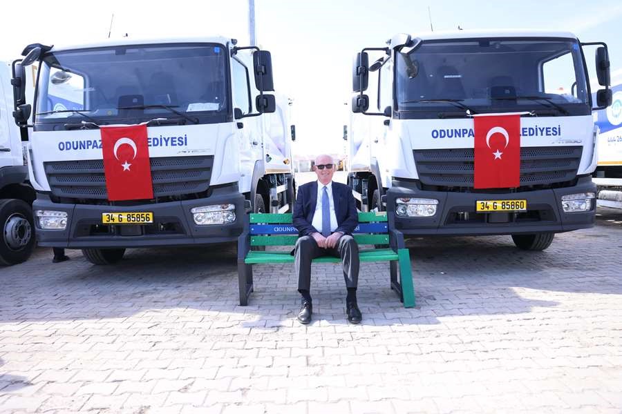 10 yeni çöp kamyonu Odunpazarı hizmetine katıldı
