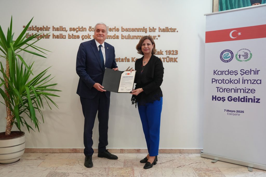 Eskişehir ile Bozüyük kardeş şehir oldu