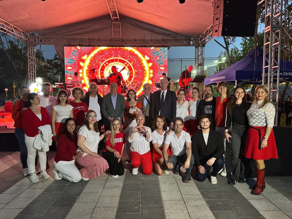 4. Uluslararası Odunpazarı 3D Gençlik Festivali coşkulu bir açılışla başladı