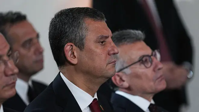 CHP Lideri Özel’e saldırı sonrası Eskişehirli siyasilerden tepki gecikmedi