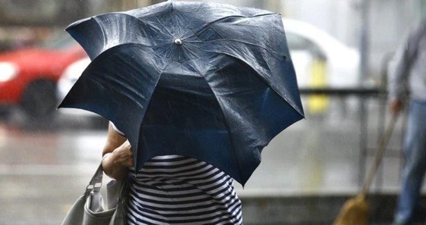 Meteoroloji uyardı! Kuvvetli yağış ve rüzgar hayatı olumsuz etkileyecek