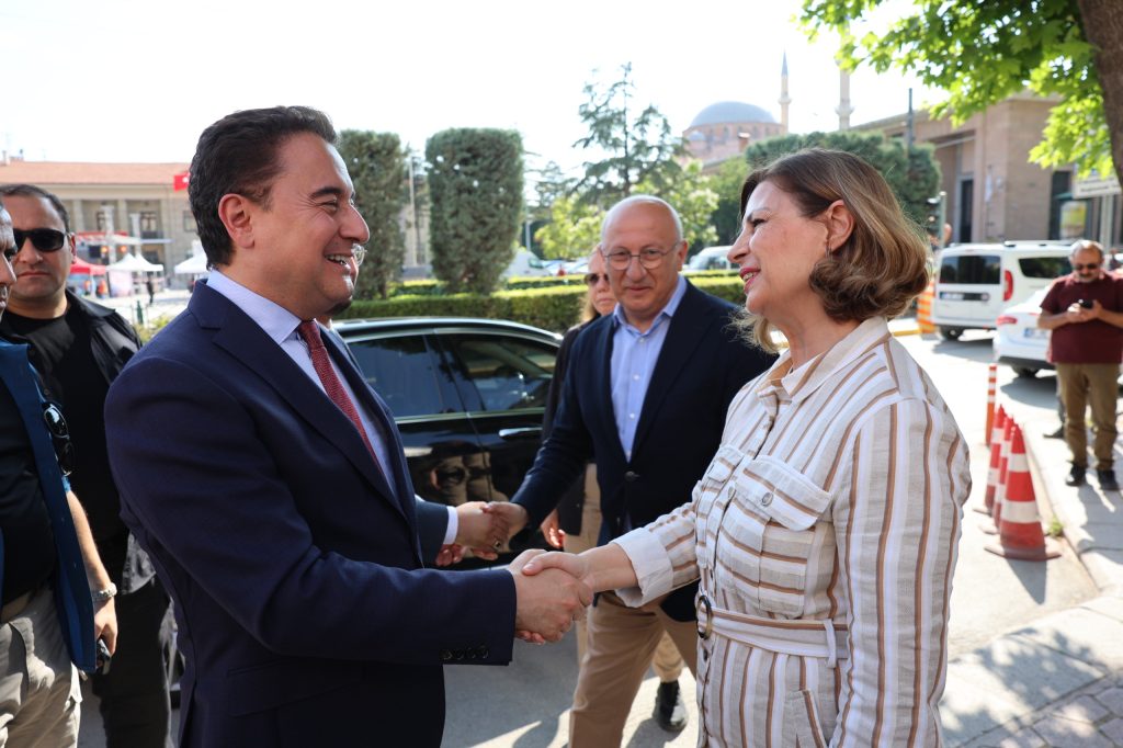 Başkan Ünlüce, Ali Babacan’ı konuk etti