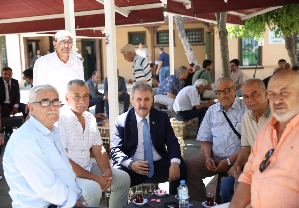 BBP Lideri Eskişehir’de vatandaşlarla buluştu