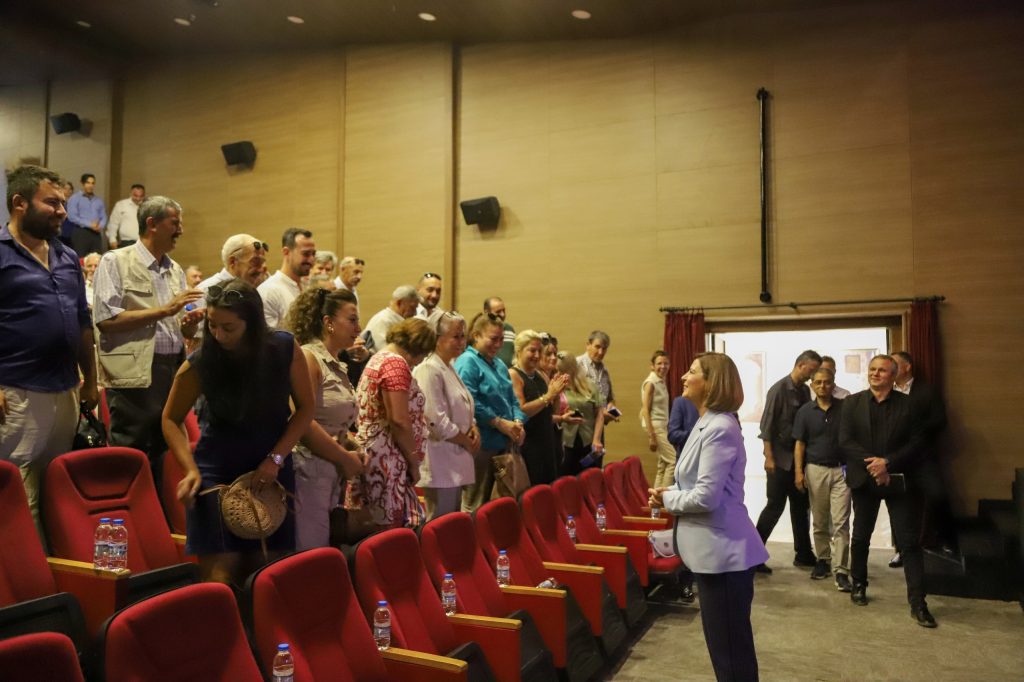 Odunpazarı muhtarları Başkan Ünlüce ile buluştu