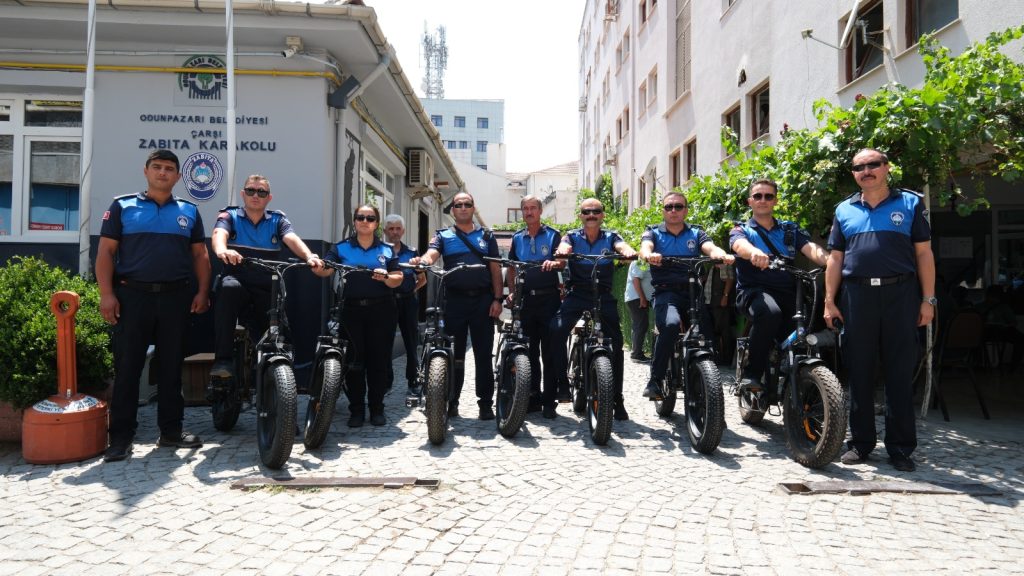 Zabıta ekiplerine 7 yeni elektrikli bisiklet