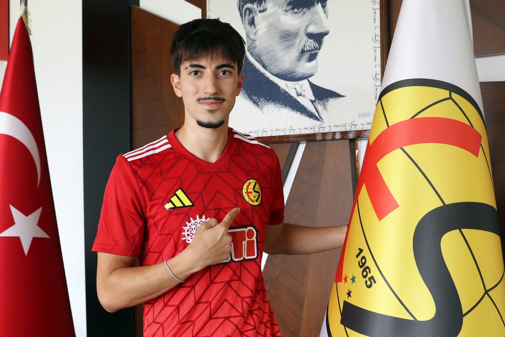 Eskişehirspor ‘Berk Zerenman’la devam’ dedi