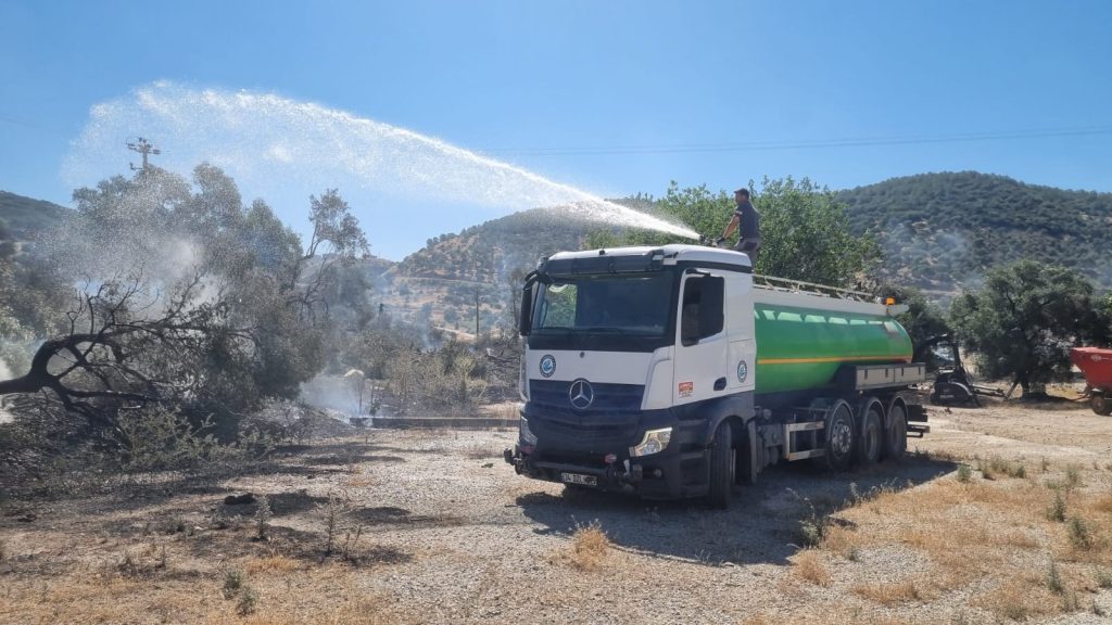 İzmir yangınına Eskişehir’den de ekipler destek verdi
