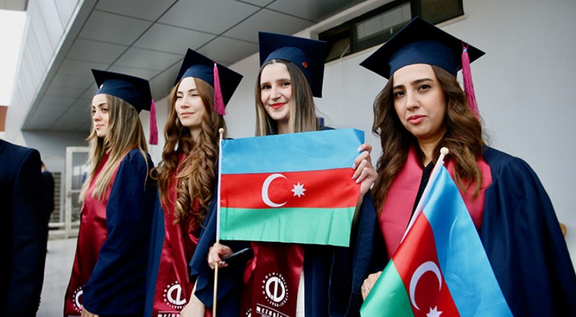 Azerbaycan’daki Anadolu Üniversitesi mezunlarına tören düzenlenecek
