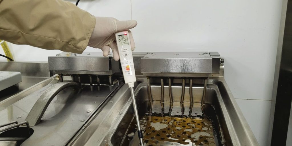 Uygunsuz gıda işletmelerine ceza yağdı