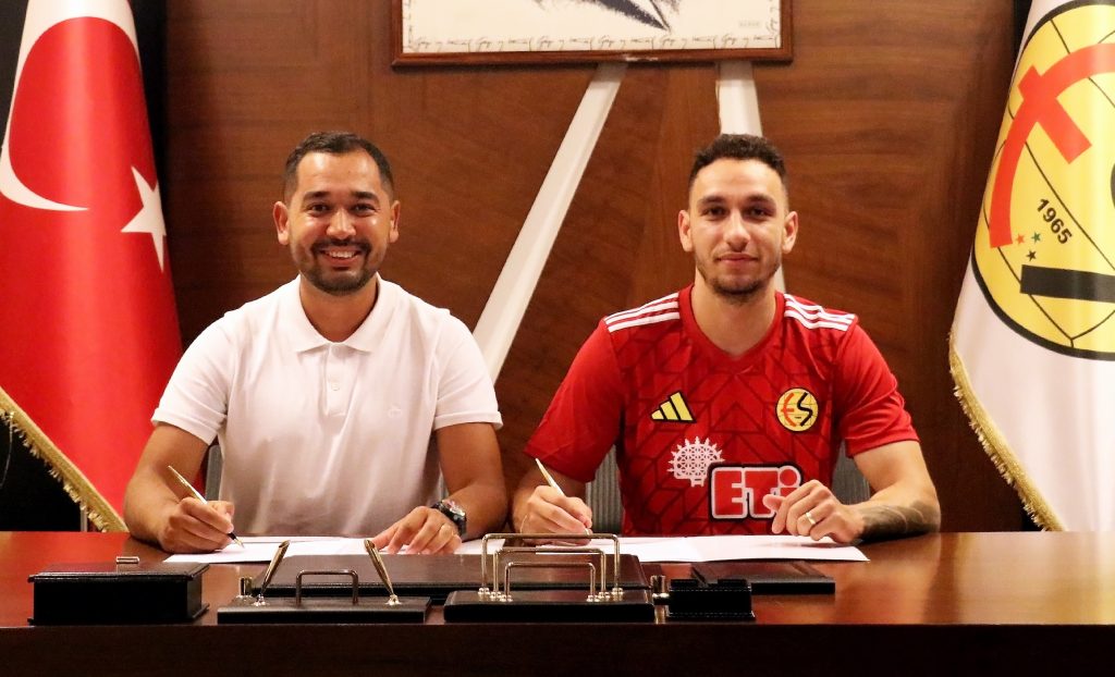 Mustafa İnan Eskişehirspor’da!