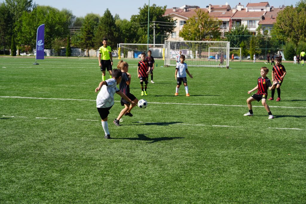 Mini Minikler Futbol Şenliği başladı