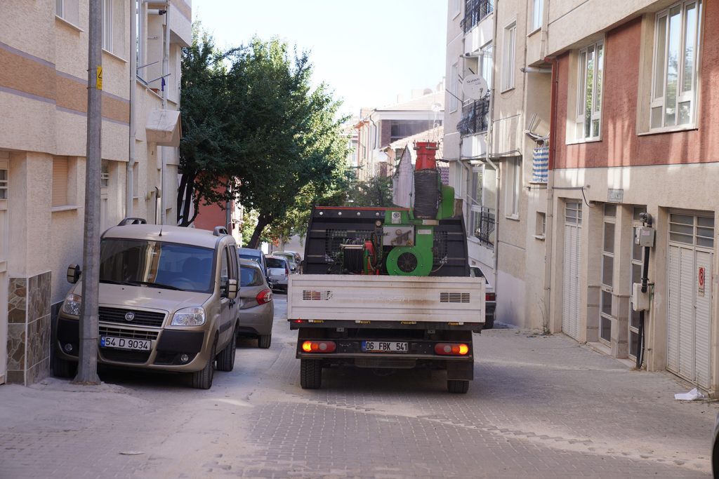 Tepebaşı’nda ilaçlama çalışmaları devam ediyor