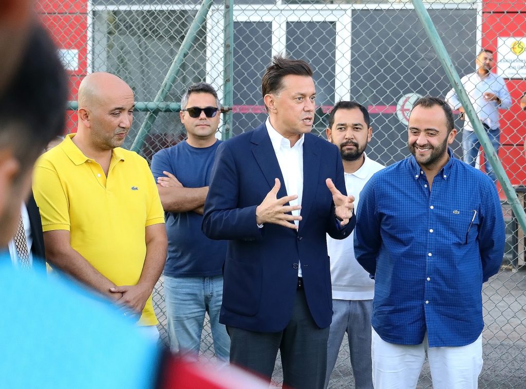 Hatipoğlu’ndan Eskişehirspor’a anlamlı ziyaret